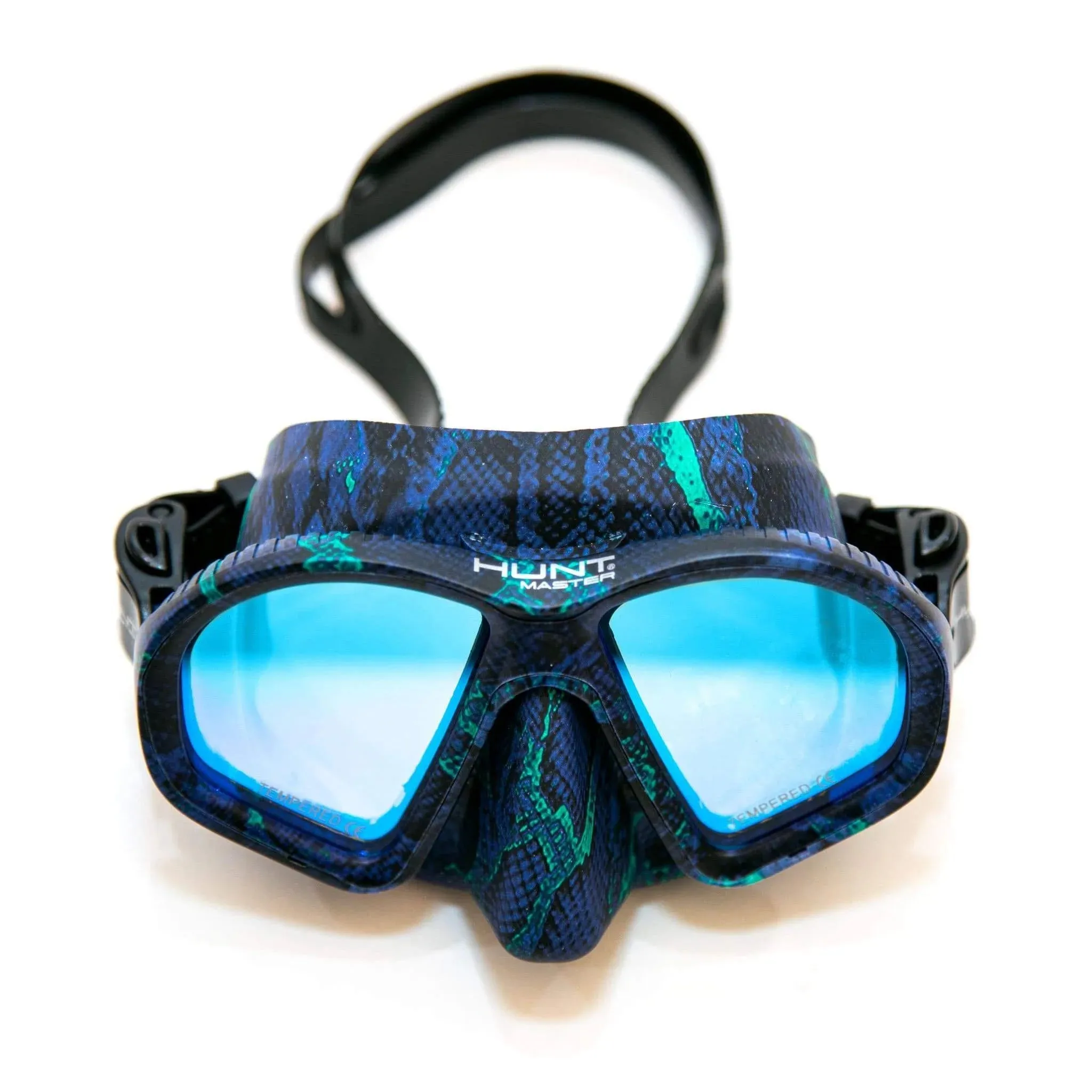 Hunt Master Harbinger Camo Diving Mask with Matching Camo Container