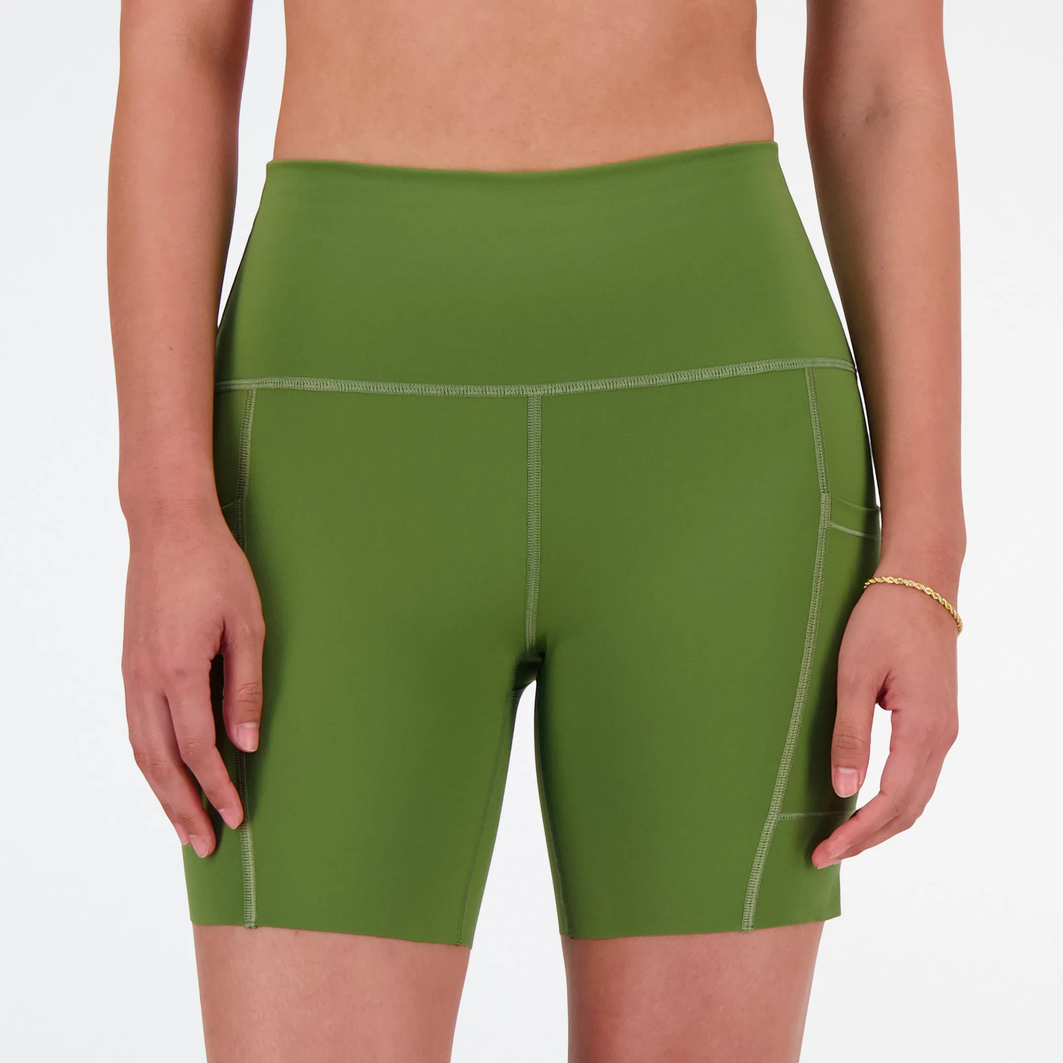 New Balance - NB Sleek Pocket High Rise Short 6" - Femme