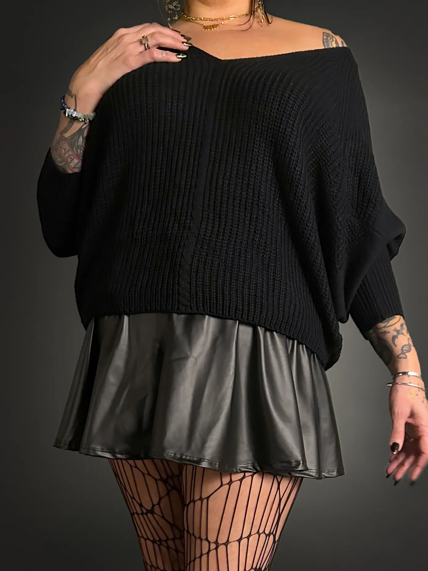 Outfit Set - Faux Leather Mini Skater Skirt & Dolman Batwing Sleeve Oversized Sweater