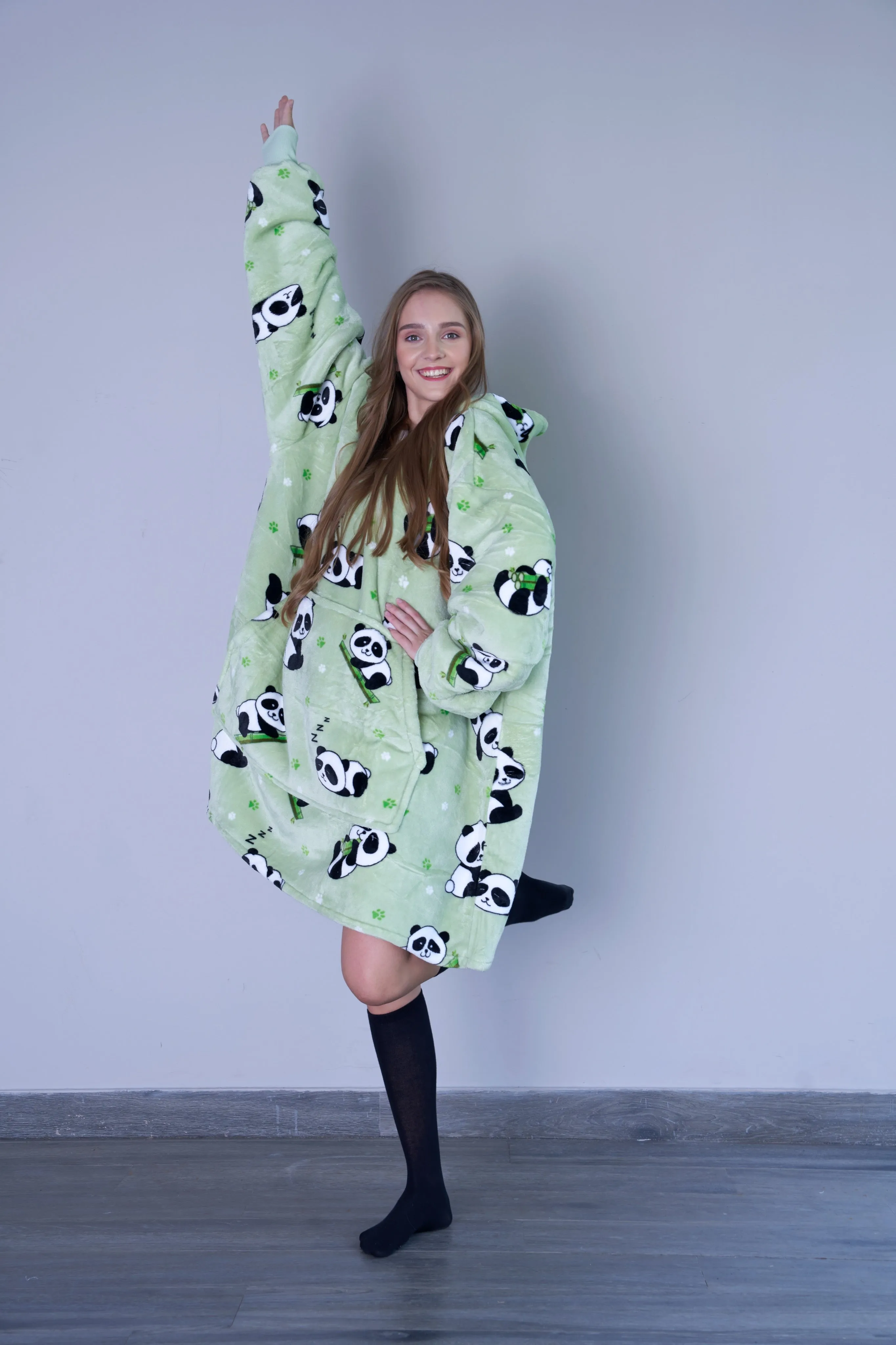 Sleepy Panda - Hoodie Blanket - Comfy Series