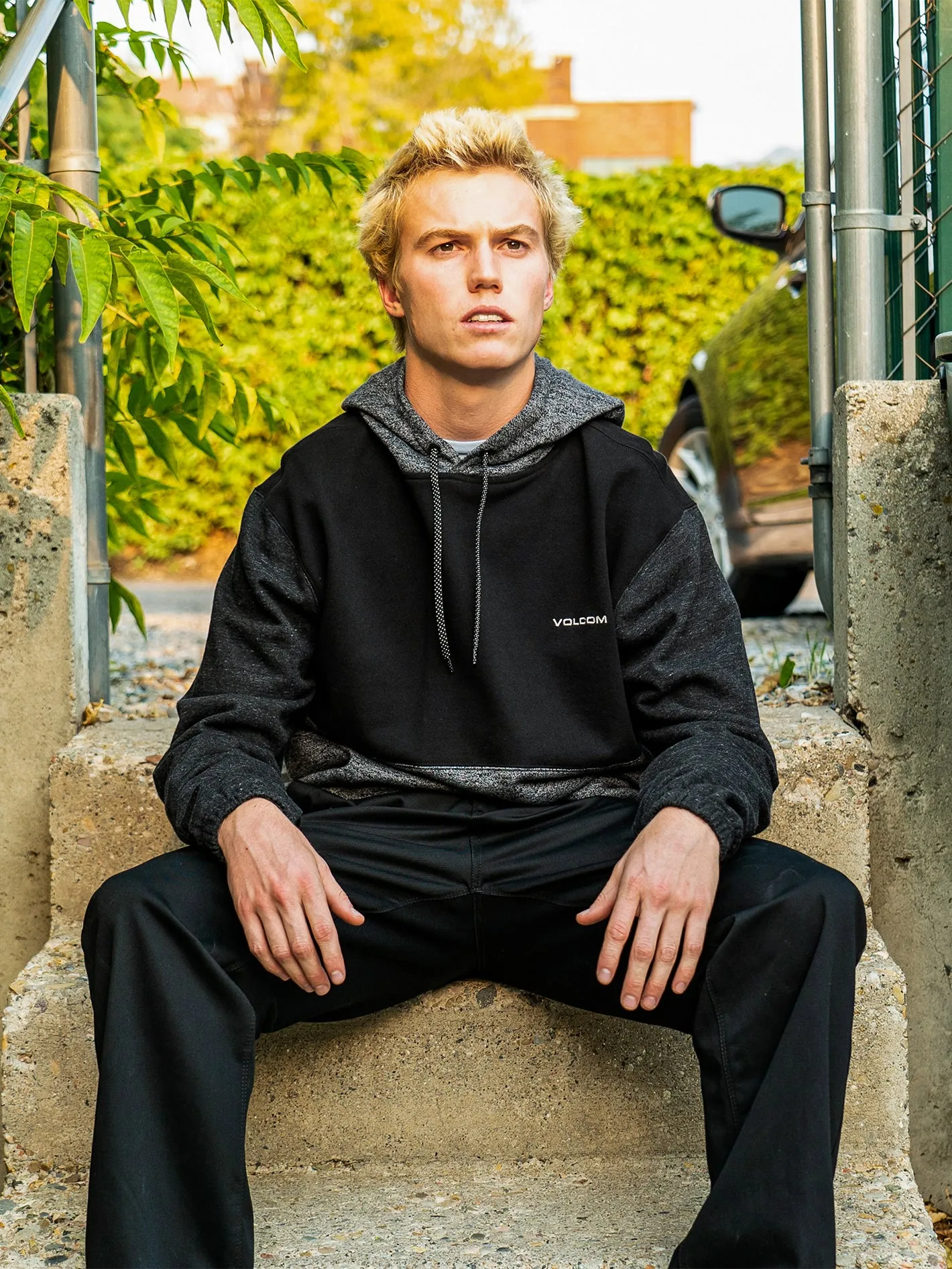 Volcom Division Hoodie - Black